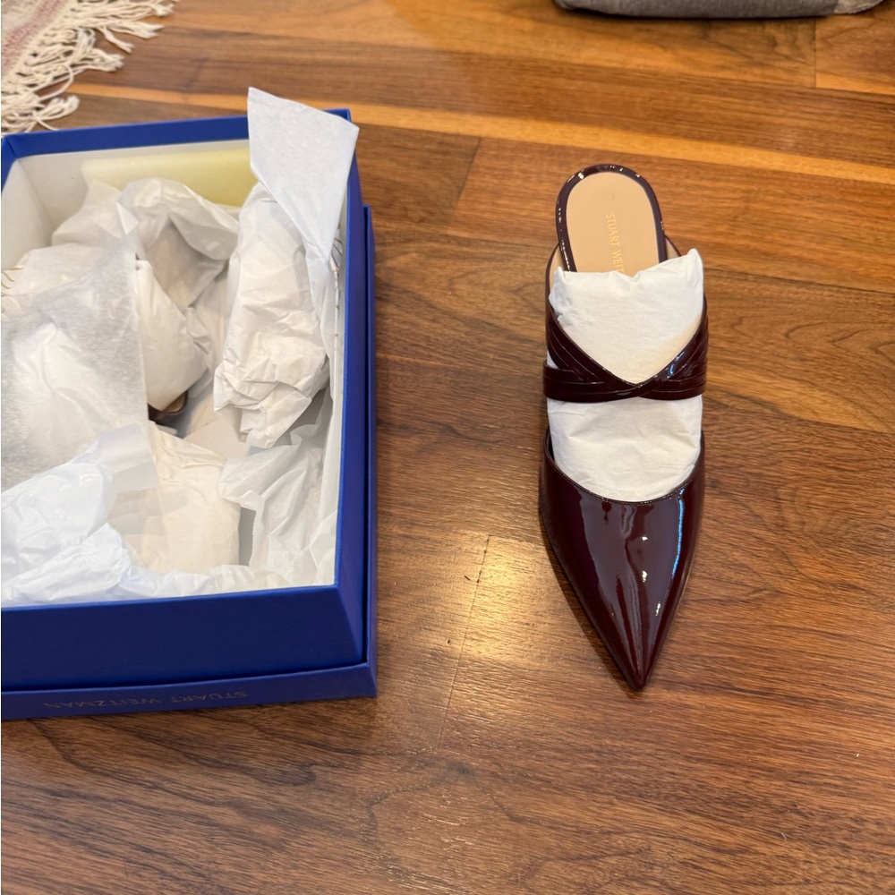 NWT Stuart Weitzman Elegant Burgundy Women's Mules